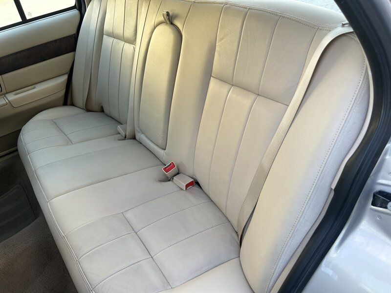 2008 Mercury MERCURY GRAND MARQUIS LS LEATHER WOOD CRUISE CONTROL 88K LOW MILES   - Photo 41 - Stafford, TX 77477