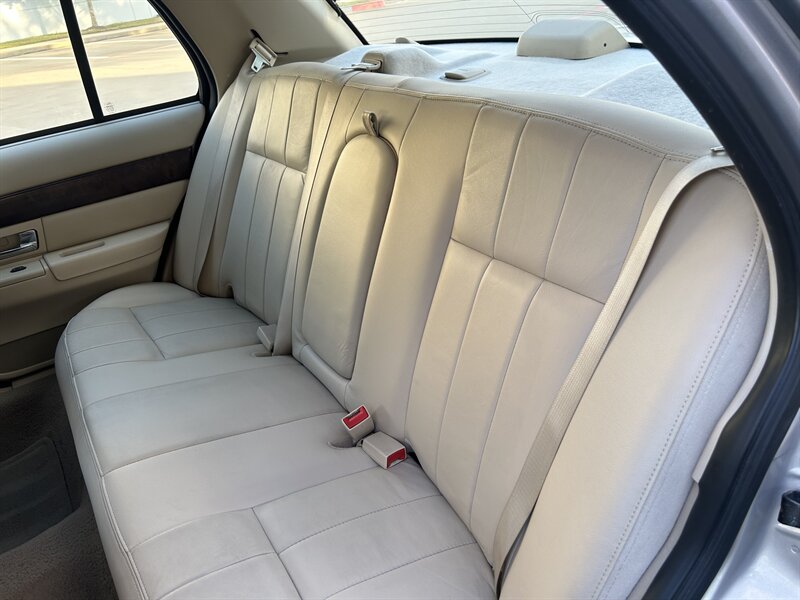2008 Mercury MERCURY GRAND MARQUIS LS LEATHER WOOD CRUISE CONTROL 88K LOW MILES   - Photo 42 - Stafford, TX 77477