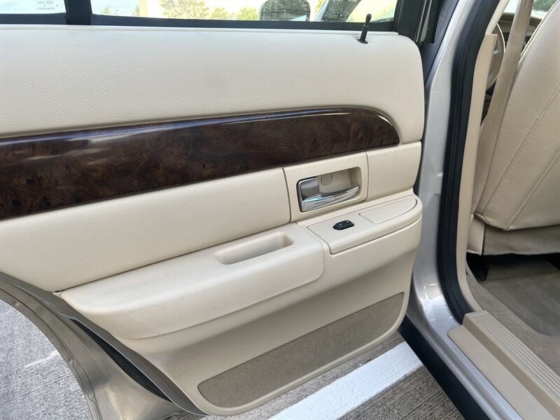 2008 Mercury MERCURY GRAND MARQUIS LS LEATHER WOOD CRUISE CONTROL 88K LOW MILES   - Photo 64 - Stafford, TX 77477