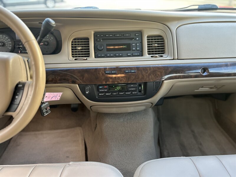 2008 Mercury MERCURY GRAND MARQUIS LS LEATHER WOOD CRUISE CONTROL 88K LOW MILES   - Photo 48 - Stafford, TX 77477