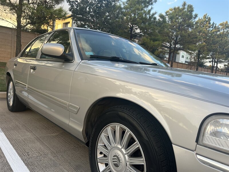 2008 Mercury MERCURY GRAND MARQUIS LS LEATHER WOOD CRUISE CONTROL 88K LOW MILES   - Photo 28 - Stafford, TX 77477