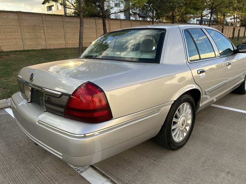 2008 Mercury MERCURY GRAND MARQUIS LS LEATHER WOOD CRUISE CONTROL 88K LOW MILES   - Photo 16 - Stafford, TX 77477