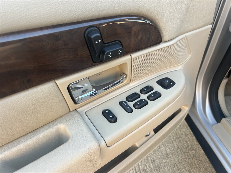 2008 Mercury MERCURY GRAND MARQUIS LS LEATHER WOOD CRUISE CONTROL 88K LOW MILES   - Photo 58 - Stafford, TX 77477