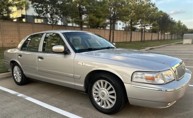 2008 Mercury MERCURY GRAND MARQUIS LS LEATHER WOOD CRUISE CONTROL 88K LOW MILES   - Photo 4 - Stafford, TX 77477