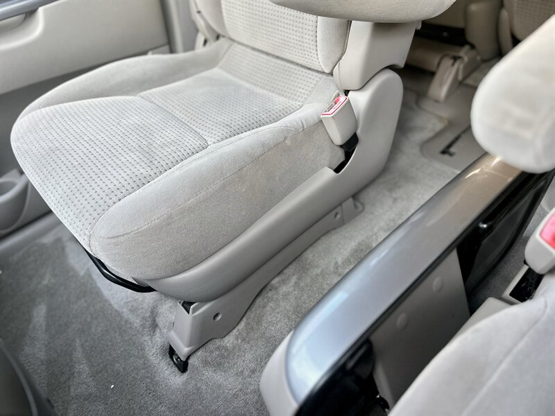 2006 Toyota TOYOTA SIENNA LE LOW 17K  MILES YOUTUBE VIDEO CALL 832 495 1608   - Photo 50 - Stafford, TX 77477