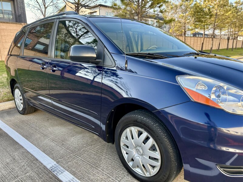 2006 Toyota TOYOTA SIENNA LE LOW 17K  MILES YOUTUBE VIDEO CALL 832 495 1608   - Photo 8 - Stafford, TX 77477