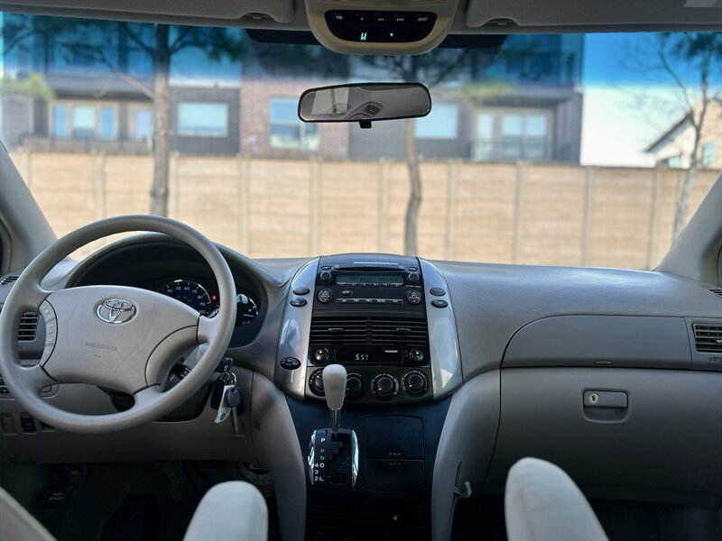 2006 Toyota TOYOTA SIENNA LE LOW 17K  MILES YOUTUBE VIDEO CALL 832 495 1608   - Photo 41 - Stafford, TX 77477