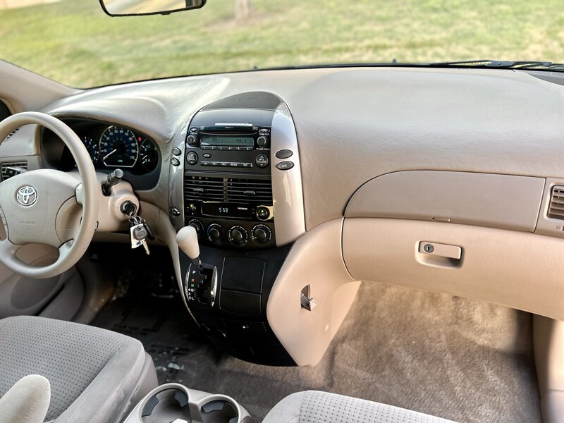 2006 Toyota TOYOTA SIENNA LE LOW 17K  MILES YOUTUBE VIDEO CALL 832 495 1608   - Photo 43 - Stafford, TX 77477
