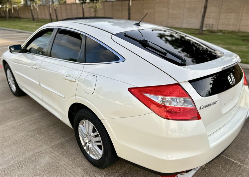 2012 Honda HONDA CROSSTOUR EX SUNROOF REAR-CAMERA BLUETOOTH YOUTUBE VIDEO   - Photo 28 - Stafford, TX 77477