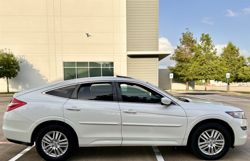 2012 Honda HONDA CROSSTOUR EX SUNROOF REAR-CAMERA BLUETOOTH YOUTUBE VIDEO   - Photo 17 - Stafford, TX 77477