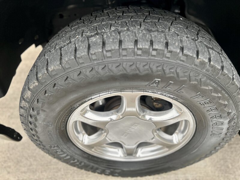 2005 GMC GMC YUKON DENALI AWD LEATHER 6.0L V8 335 hp SUNROOF YOUTUBE VIDEO   - Photo 81 - Stafford, TX 77477