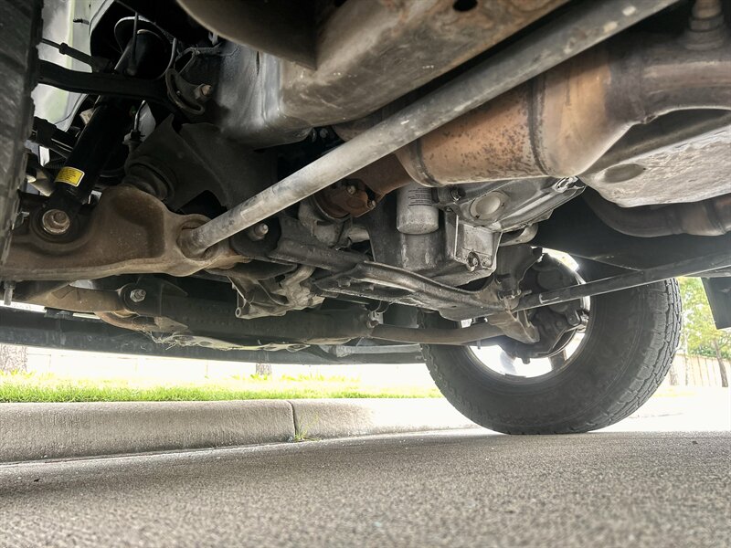 2005 GMC GMC YUKON DENALI AWD LEATHER 6.0L V8 335 hp SUNROOF YOUTUBE VIDEO   - Photo 74 - Stafford, TX 77477