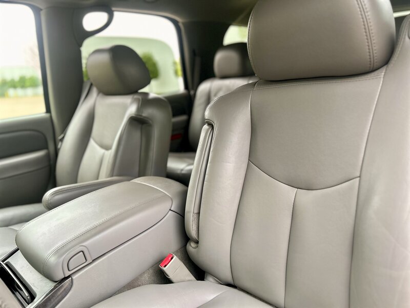 2005 GMC GMC YUKON DENALI AWD LEATHER 6.0L V8 335 hp SUNROOF YOUTUBE VIDEO   - Photo 47 - Stafford, TX 77477