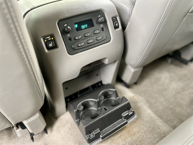 2005 GMC GMC YUKON DENALI AWD LEATHER 6.0L V8 335 hp SUNROOF YOUTUBE VIDEO   - Photo 61 - Stafford, TX 77477