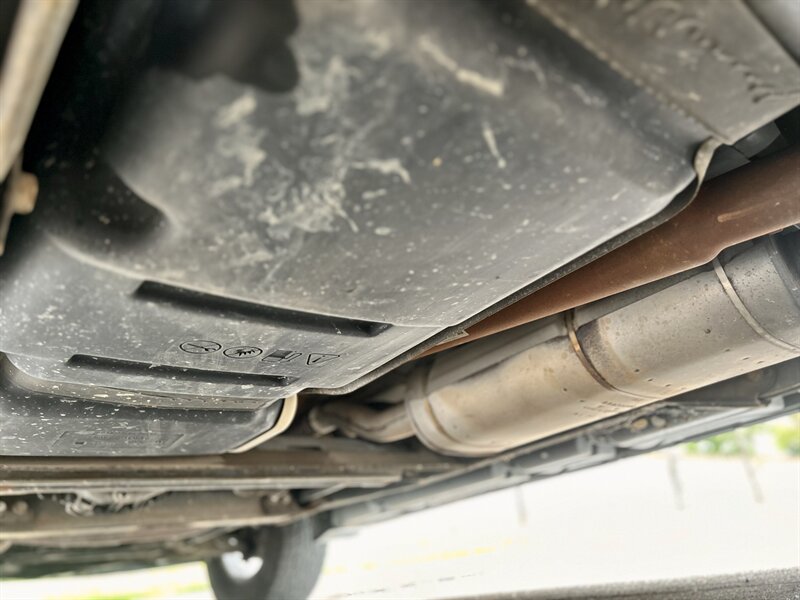 2005 GMC GMC YUKON DENALI AWD LEATHER 6.0L V8 335 hp SUNROOF YOUTUBE VIDEO   - Photo 75 - Stafford, TX 77477