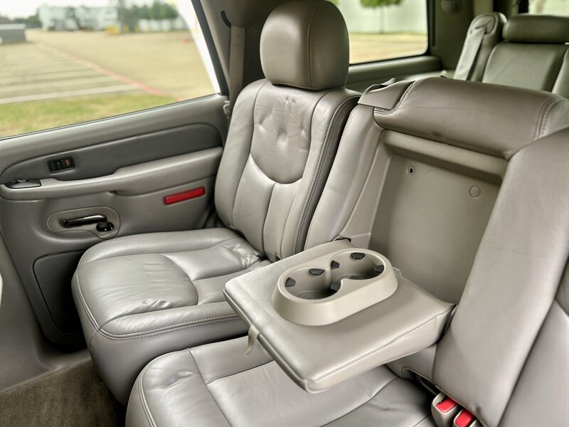2005 GMC GMC YUKON DENALI AWD LEATHER 6.0L V8 335 hp SUNROOF YOUTUBE VIDEO   - Photo 62 - Stafford, TX 77477