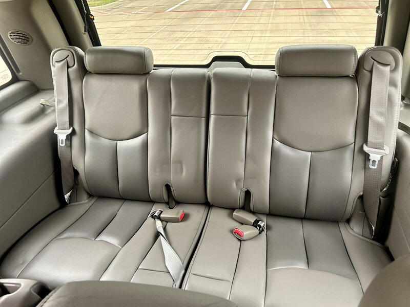 2005 GMC GMC YUKON DENALI AWD LEATHER 6.0L V8 335 hp SUNROOF YOUTUBE VIDEO   - Photo 63 - Stafford, TX 77477