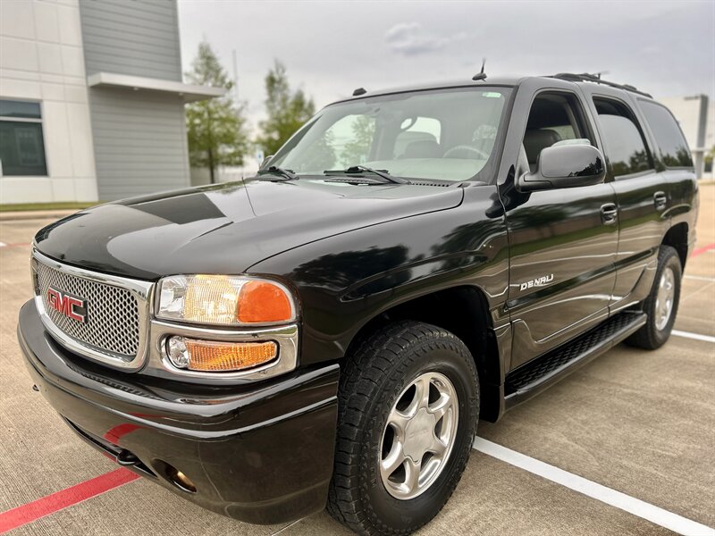 2005 GMC GMC YUKON DENALI AWD LEATHER 6.0L V8 335 hp SUNROOF YOUTUBE VIDEO   - Photo 2 - Stafford, TX 77477