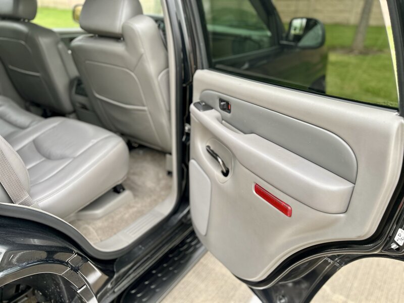 2005 GMC GMC YUKON DENALI AWD LEATHER 6.0L V8 335 hp SUNROOF YOUTUBE VIDEO   - Photo 64 - Stafford, TX 77477