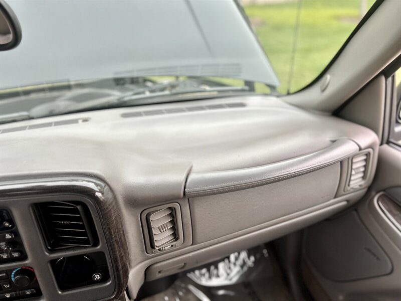 2005 GMC GMC YUKON DENALI AWD LEATHER 6.0L V8 335 hp SUNROOF YOUTUBE VIDEO   - Photo 56 - Stafford, TX 77477