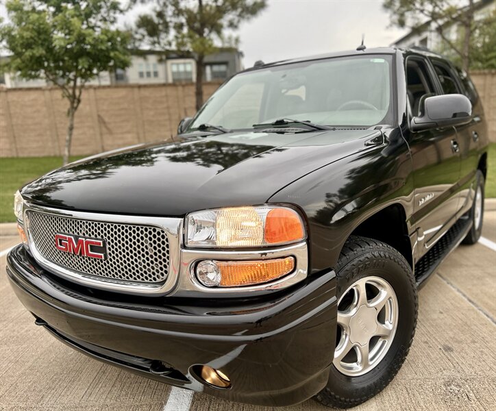 2005 GMC GMC YUKON DENALI AWD LEATHER 6.0L V8 335 hp SUNROOF YOUTUBE VIDEO   - Photo 3 - Stafford, TX 77477