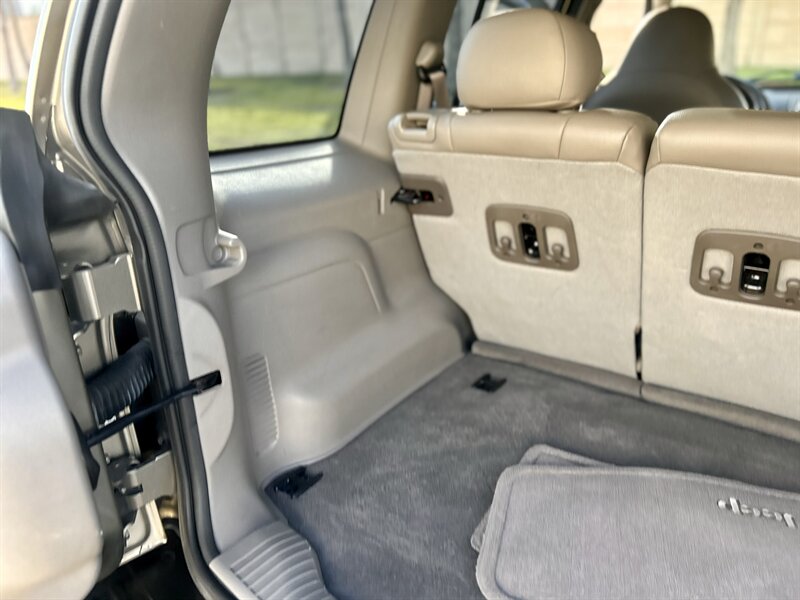 2004 Jeep JEEP LIBERTY SPORT 4X4 TRAIL RATED 3.7L V6 LTHR 4X4 YOUTUBE VIDEO   - Photo 69 - Stafford, TX 77477