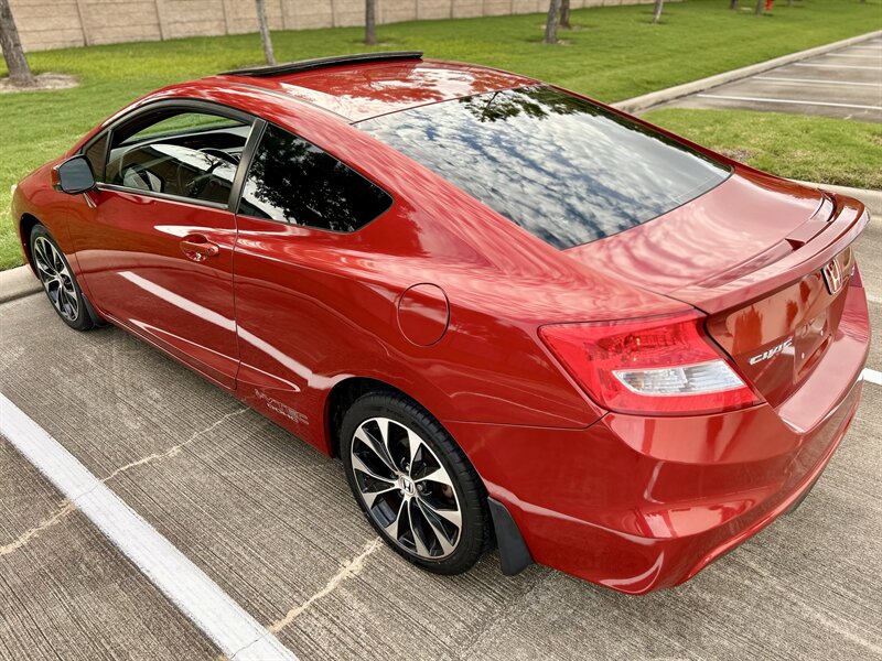 2013 Honda HONDA CIVIC SI COUPE 6-SPEED 2.4L DOHC i-VTEC YOUTUBE VIDEO   - Photo 22 - Stafford, TX 77477