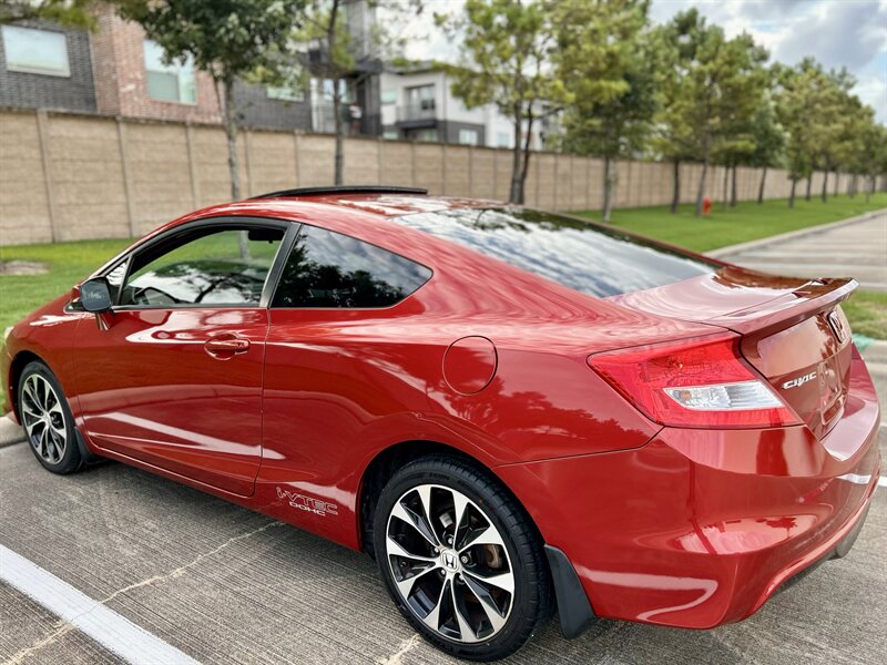 2013 Honda HONDA CIVIC SI COUPE 6-SPEED 2.4L DOHC i-VTEC YOUTUBE VIDEO   - Photo 23 - Stafford, TX 77477