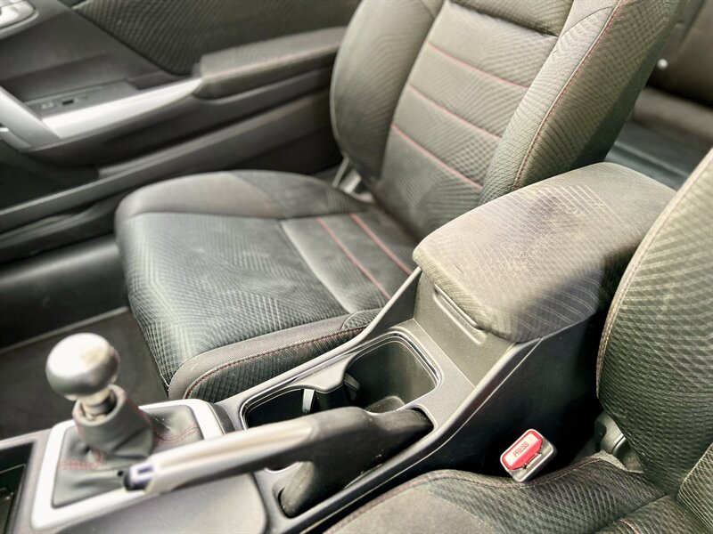2013 Honda HONDA CIVIC SI COUPE 6-SPEED 2.4L DOHC i-VTEC YOUTUBE VIDEO   - Photo 47 - Stafford, TX 77477