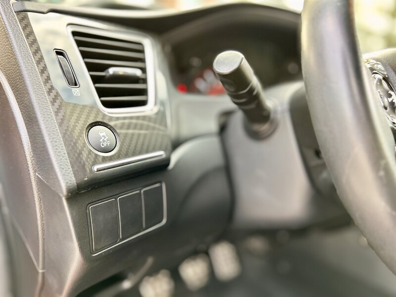 2013 Honda HONDA CIVIC SI COUPE 6-SPEED 2.4L DOHC i-VTEC YOUTUBE VIDEO   - Photo 44 - Stafford, TX 77477