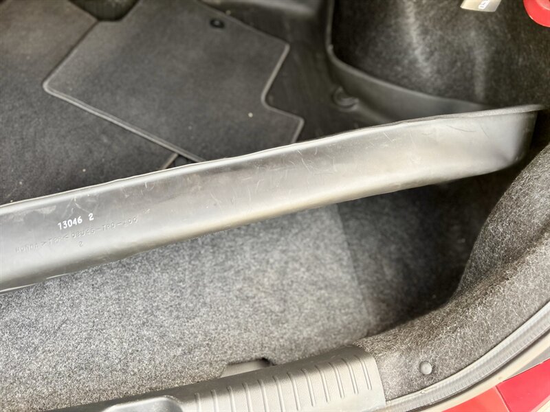 2013 Honda HONDA CIVIC SI COUPE 6-SPEED 2.4L DOHC i-VTEC YOUTUBE VIDEO   - Photo 55 - Stafford, TX 77477