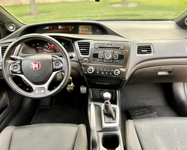 2013 Honda HONDA CIVIC SI COUPE 6-SPEED 2.4L DOHC i-VTEC YOUTUBE VIDEO   - Photo 36 - Stafford, TX 77477
