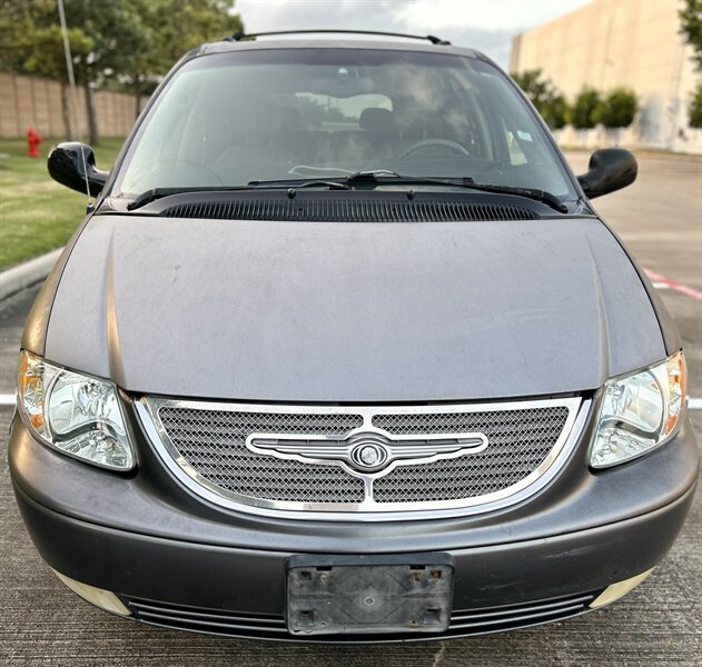 2003 Chrysler CHRYSLER TOWN & COUNTRY LXi LEATHER AUTOMATIC COLD AC FRESH TRADE   - Photo 3 - Stafford, TX 77477