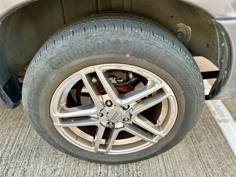2003 Chrysler CHRYSLER TOWN & COUNTRY LXi LEATHER AUTOMATIC COLD AC FRESH TRADE   - Photo 8 - Stafford, TX 77477