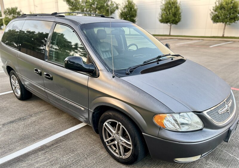 2003 Chrysler CHRYSLER TOWN & COUNTRY LXi LEATHER AUTOMATIC COLD AC FRESH TRADE   - Photo 7 - Stafford, TX 77477