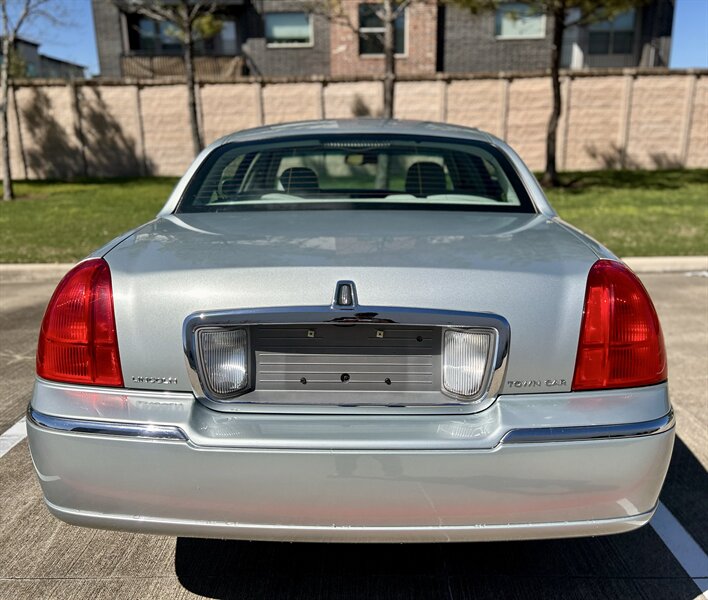 2007 Lincoln LINCOL TOWN CAR SIGNATURE LIMITED LTHR WOOD STEERING YOUTUBE VIDEO   - Photo 13 - Stafford, TX 77477