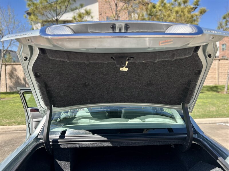 2007 Lincoln LINCOL TOWN CAR SIGNATURE LIMITED LTHR WOOD STEERING YOUTUBE VIDEO   - Photo 66 - Stafford, TX 77477