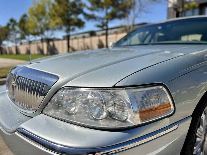 2007 Lincoln LINCOL TOWN CAR SIGNATURE LIMITED LTHR WOOD STEERING YOUTUBE VIDEO   - Photo 40 - Stafford, TX 77477