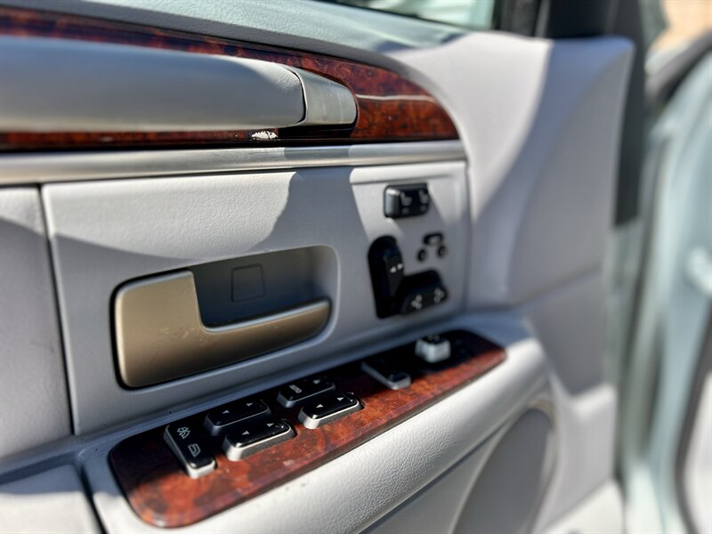 2007 Lincoln LINCOL TOWN CAR SIGNATURE LIMITED LTHR WOOD STEERING YOUTUBE VIDEO   - Photo 21 - Stafford, TX 77477