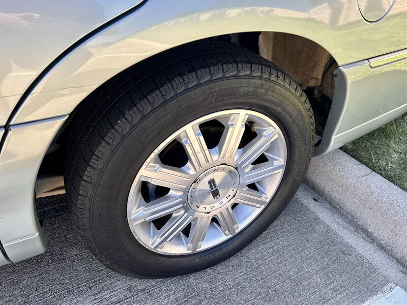 2007 Lincoln LINCOL TOWN CAR SIGNATURE LIMITED LTHR WOOD STEERING YOUTUBE VIDEO   - Photo 70 - Stafford, TX 77477