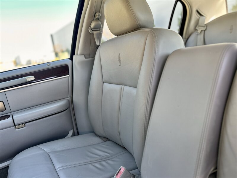 2007 Lincoln LINCOL TOWN CAR SIGNATURE LIMITED LTHR WOOD STEERING YOUTUBE VIDEO   - Photo 43 - Stafford, TX 77477