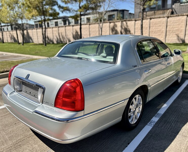 2007 Lincoln LINCOL TOWN CAR SIGNATURE LIMITED LTHR WOOD STEERING YOUTUBE VIDEO   - Photo 16 - Stafford, TX 77477