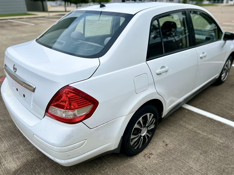 2009 Nissan Versa 1.8 S   - Photo 9 - Stafford, TX 77477