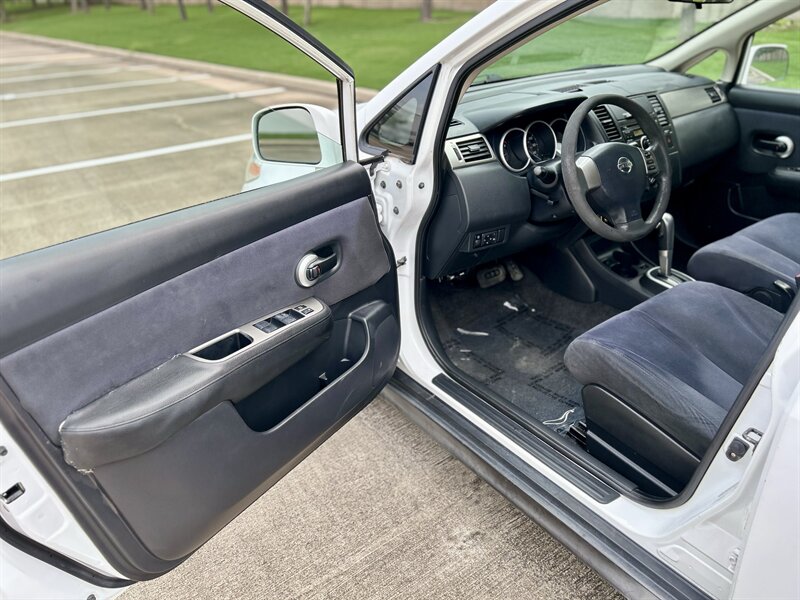 2009 Nissan Versa 1.8 S   - Photo 20 - Stafford, TX 77477