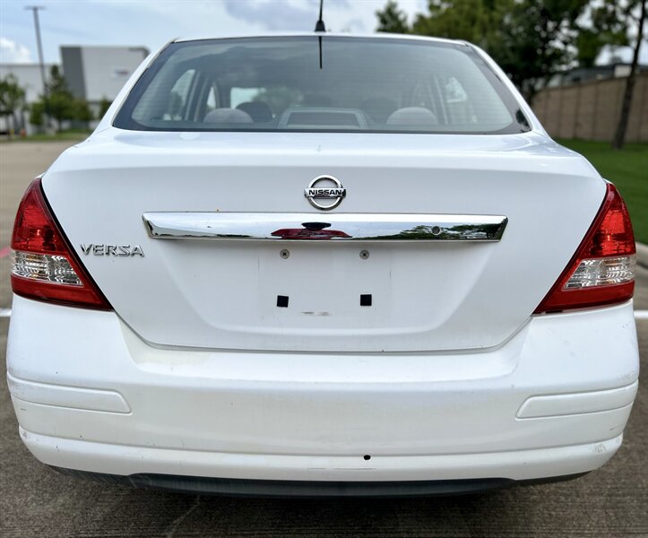2009 Nissan Versa 1.8 S   - Photo 6 - Stafford, TX 77477