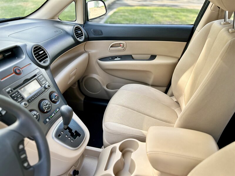 2009 Kia KIA RONDA LX 1 OWNER 7 PASSENGER MINI VAN 34 SERVICE RECORDS   - Photo 21 - Stafford, TX 77477