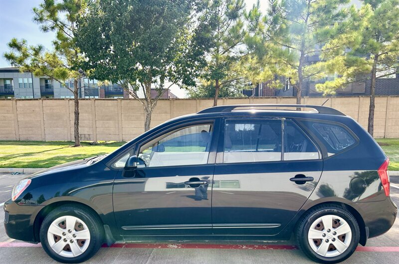 2009 Kia KIA RONDA LX 1 OWNER 7 PASSENGER MINI VAN 34 SERVICE RECORDS   - Photo 18 - Stafford, TX 77477