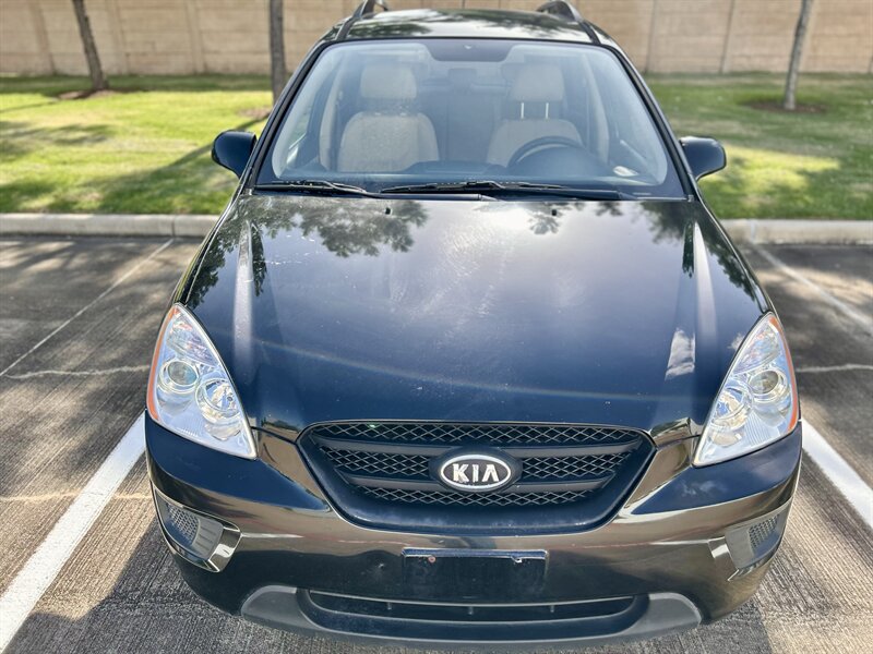 2009 Kia KIA RONDA LX 1 OWNER 7 PASSENGER MINI VAN 34 SERVICE RECORDS   - Photo 9 - Stafford, TX 77477