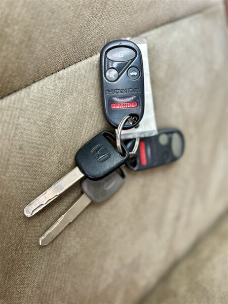 2002 Honda HONDA CRV EX AWD 5- SPEED MANUAL  TRANS ALL WHEEL DRIVE YOUTUBE VIDE0   - Photo 49 - Stafford, TX 77477