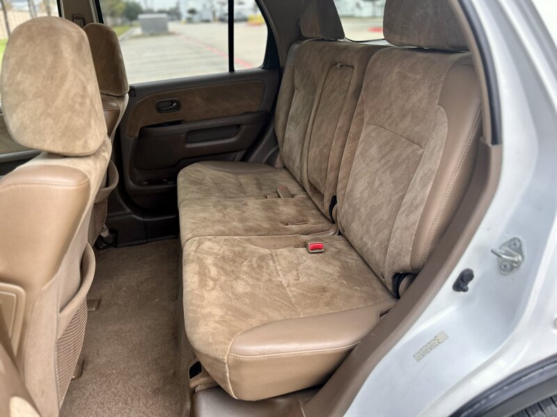 2002 Honda HONDA CRV EX AWD 5- SPEED MANUAL  TRANS ALL WHEEL DRIVE YOUTUBE VIDE0   - Photo 43 - Stafford, TX 77477